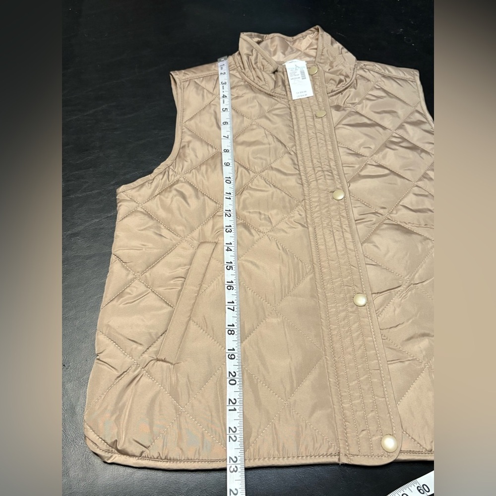 Maurices Quilted Beige Vest with Pockets size Medium NWT - Picture 13 of 13